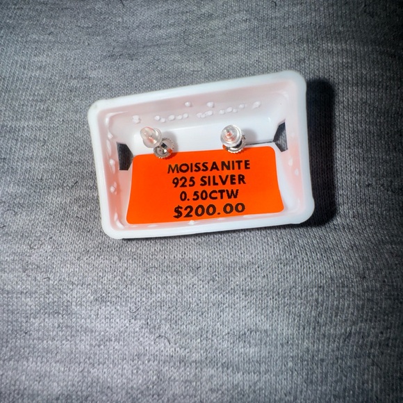 Elegant Moissanite Stud Earrings - Picture 3 of 3